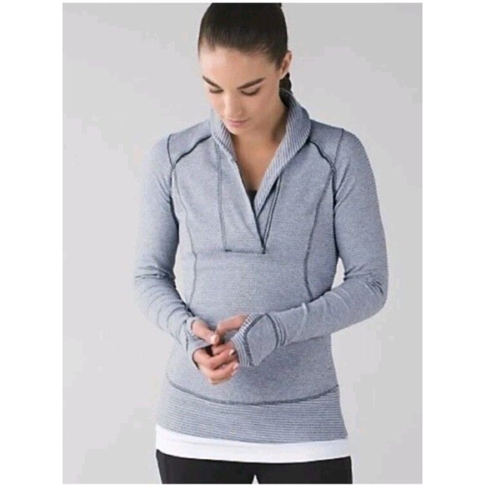 LULULEMON GRAY 1/4 ZIP STRETCHY ZIP POCKETS SWEATSHIRT PULLOVER SIZE 4 - Picture 2 of 11